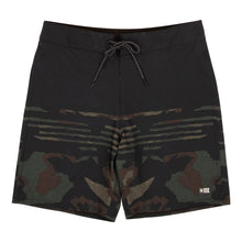 Load image into Gallery viewer, Salty Crew Ripple 20&quot; Boardshort in Camo
